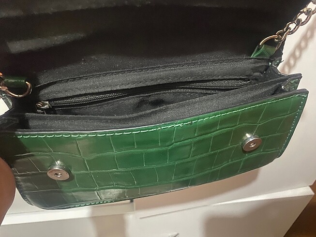 Stradivairus yeşil deri çanta - Görsel 5