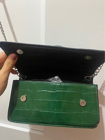 Stradivairus yeşil deri çanta - Görsel 7
