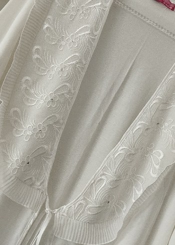 Bohem Nakışlı Uzun Beyaz Kadın Sabahlık - Görsel 17