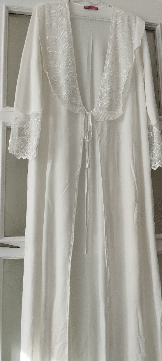 Bohem Nakışlı Uzun Beyaz Kadın Sabahlık - Görsel 4