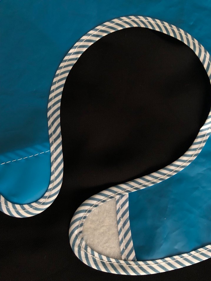 Parlak Mavi Bebek Önlüğü - Görsel 4