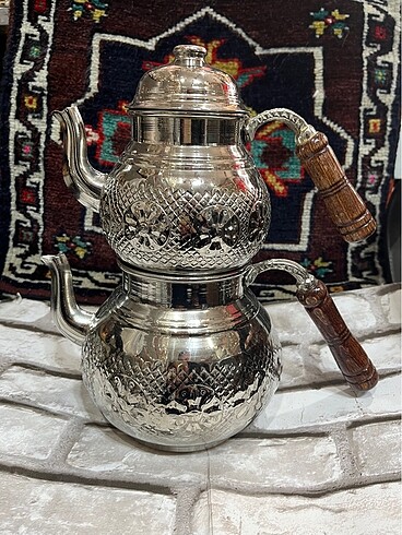 Bakır çaydanlık