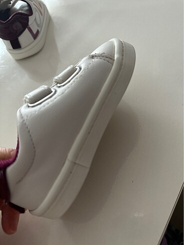 22 Beden beyaz Renk H&M Ayakkabıcı
