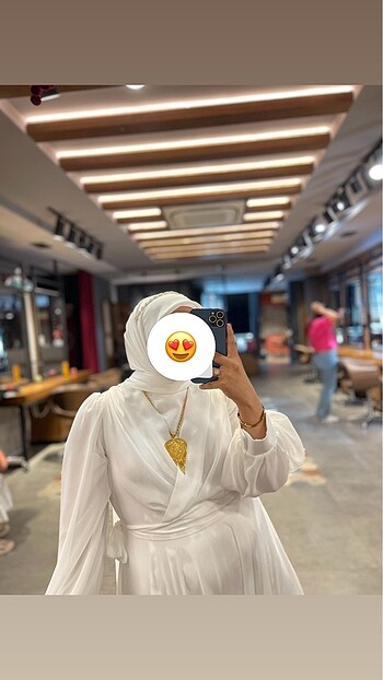 Nikah elbisesi