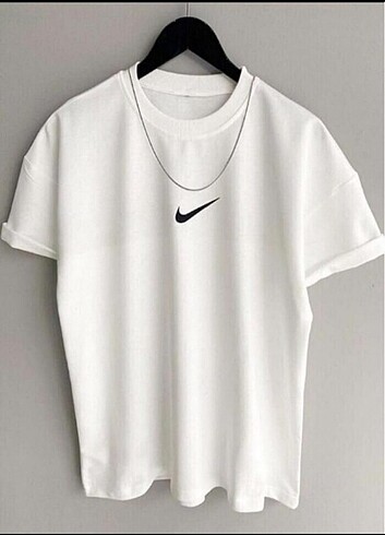 Nike baskılı t-shirt 