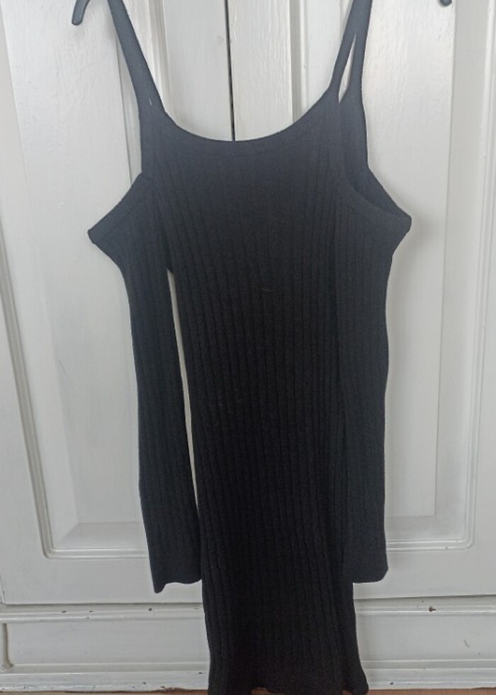 Siyah yün elbise - Görsel 2