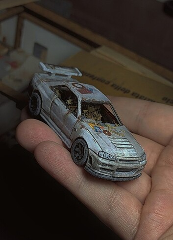 Hot Wheels R34