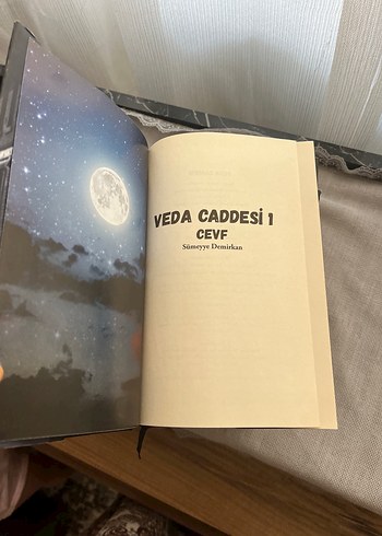  Veda Caddesi Eevf Romanı