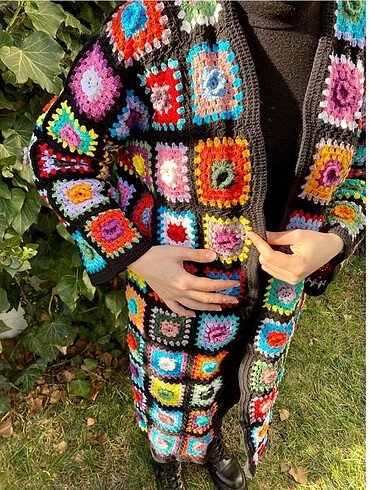 Motifli hırka