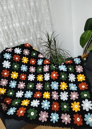 Çiçek Desenli Çok Renkli Battaniye - Görsel 2