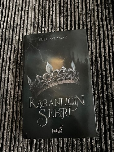 KARANLIĞIN ŞEHRİ