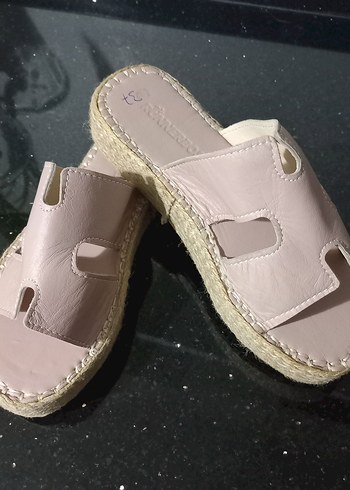 Diğer Deri Pudra pembesi Topuklu Kadın Terlik