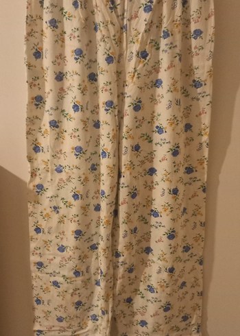 40 Beden Uzun Kollu Çiçek Desenli Kadın Pijama Takımı