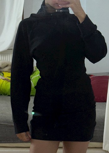 Siyah Yüksek Yakalı Midi Triko Elbise - Görsel 2