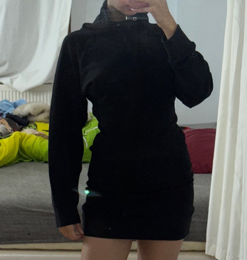 Siyah Yüksek Yakalı Midi Triko Elbise - Görsel 2