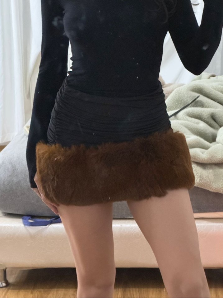 Kahverengi Süet ve Kürklü Mini Etek - Görsel 2