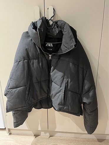 Mont zara antrasit gri şişme crop