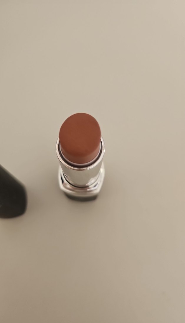 AVON  Ruj - Görsel 3