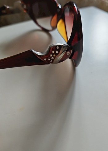 Kahverengi Tokalı Kadın Güneş Gözlüğü - Görsel 5