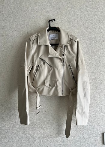 Stradivarius ürünü
