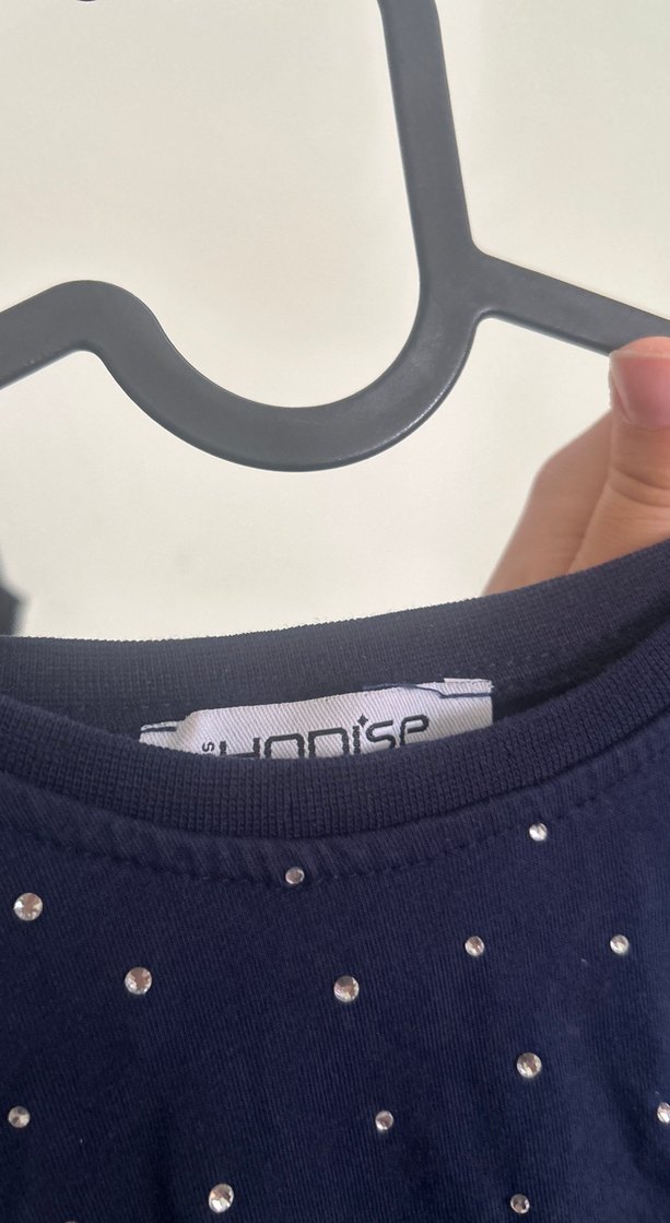 Mavi Payetli Kadın Tişört - Görsel 3