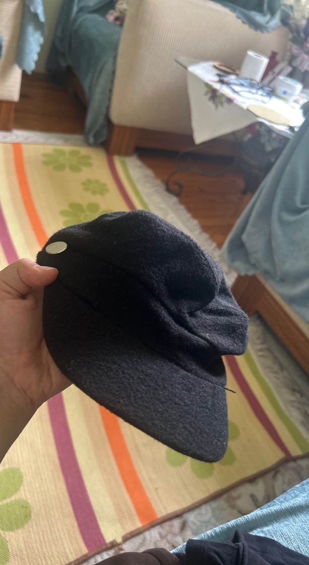 Düğmeli Siyah Kadın Şapka - Görsel 3