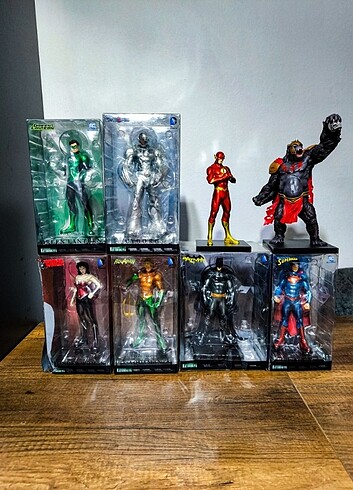 Kotobukiya Justice League Xmen Avengers