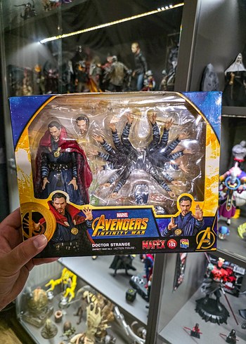 Mafex Marvel Avengers Doctor Strange Figür Seti