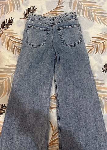 Kadın Gri Batik Desenli Salaş Midi Kot Pantolon - Görsel 2