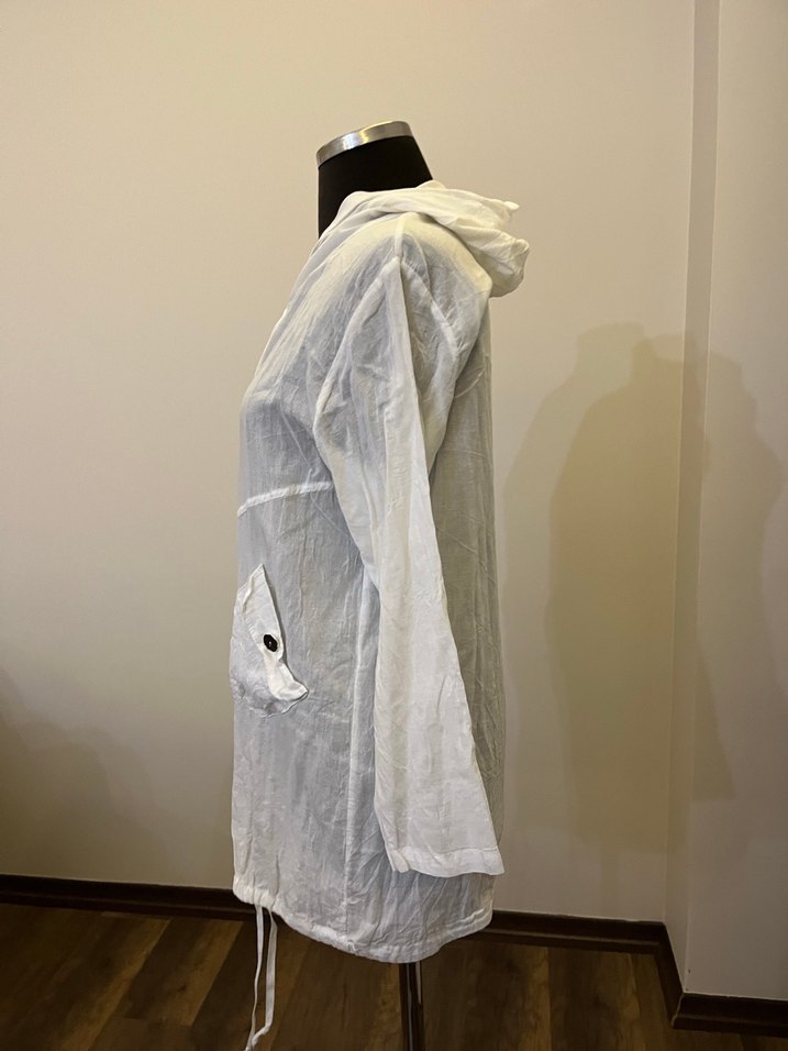 Düğmeli Beyaz Uzun Kadın hırka - Görsel 4