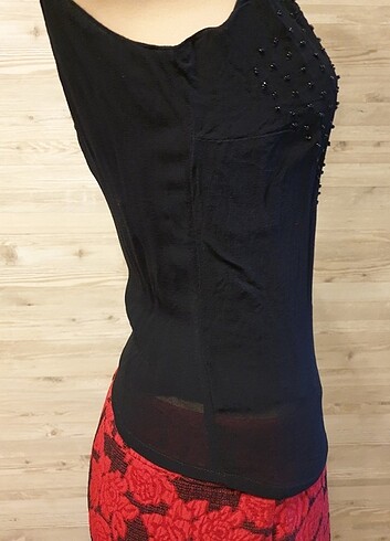 m Beden H&M Siyah boncuklu askılı bluz M