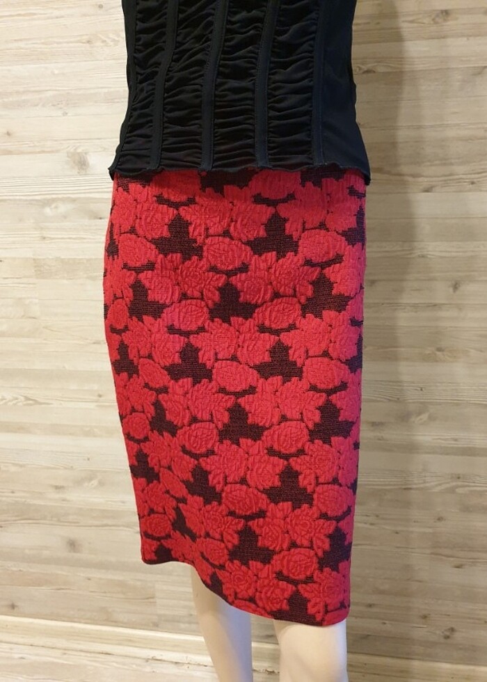 Adil ışık kırmızı siyah kalem etek M - Görsel 2