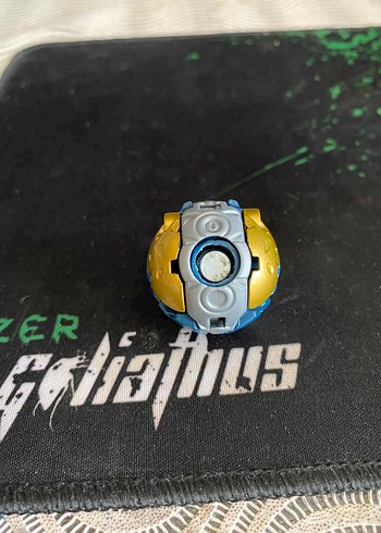  Beden Bakugan aquos mutabrid