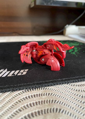 Bakugan pyrus storm skyress