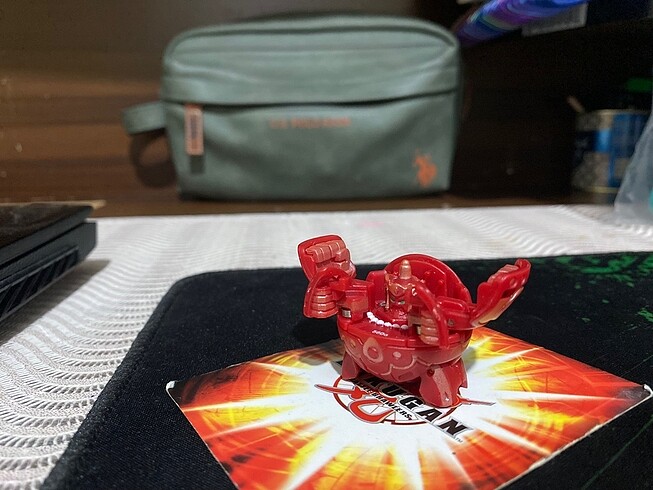 Bakugan pyrus fortress