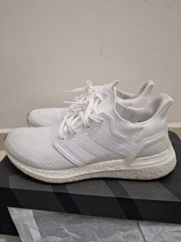 Adidas Ultraboost 20 - Görsel 3