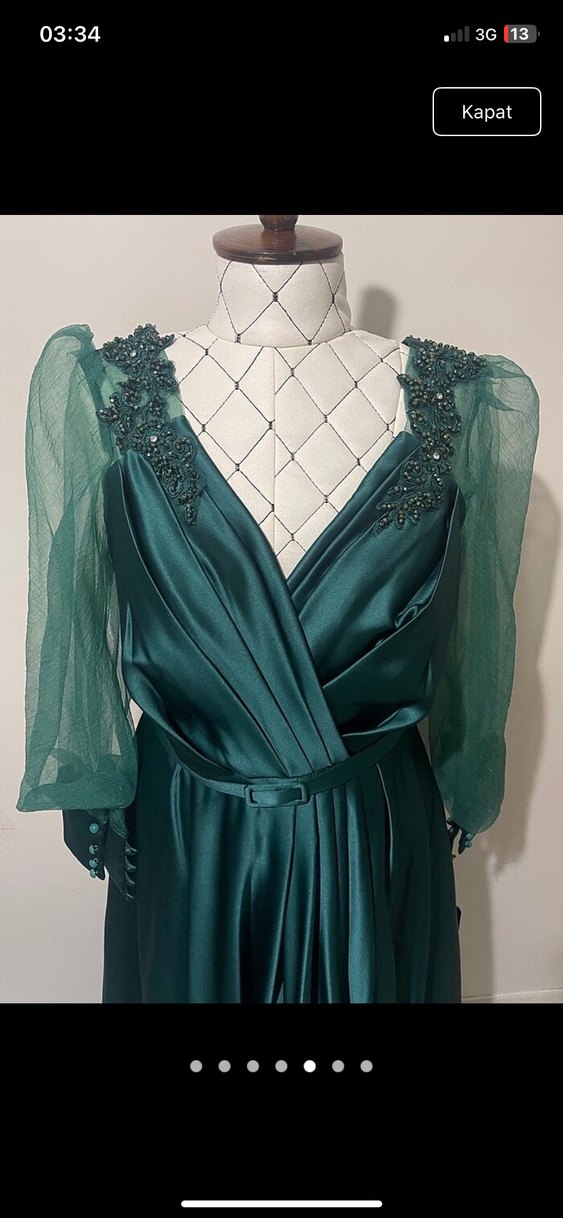 Yeşil İşlemeli Uzun Abiye Elbise - Görsel 5