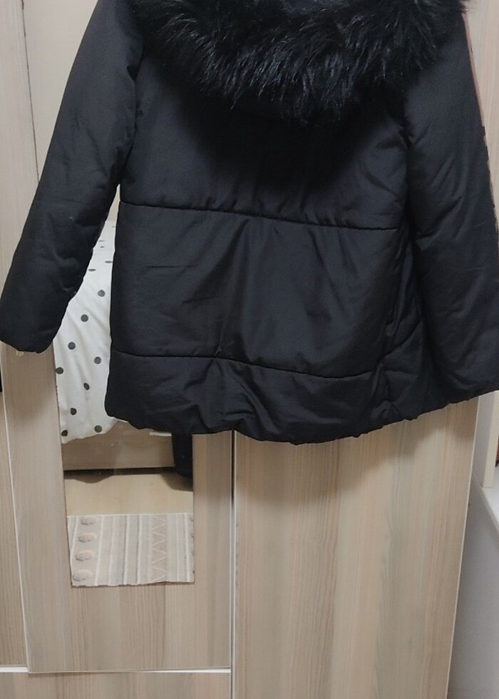 Kız çocuk şişme mont - Görsel 2