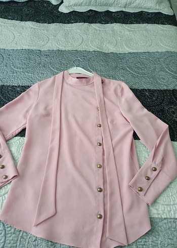 Düğmeli Pembe Uzun Kollu Kadın Gömlek