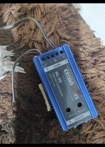 Mavi Renkli HU-50 Müzik Dönüştürücü