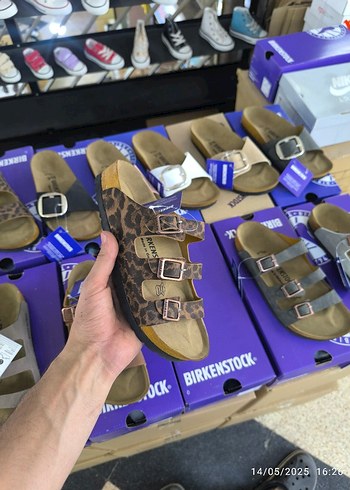 Birkenstock Kemerli Yılan Desenli Terlik