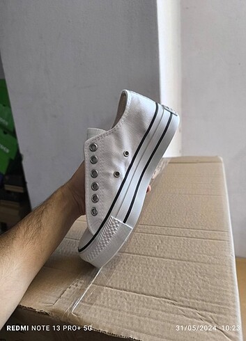 Converse a kalite sıfır kutusundan geliyor