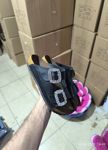 Birkenstock a kalite sıfır kutusundan geliyor