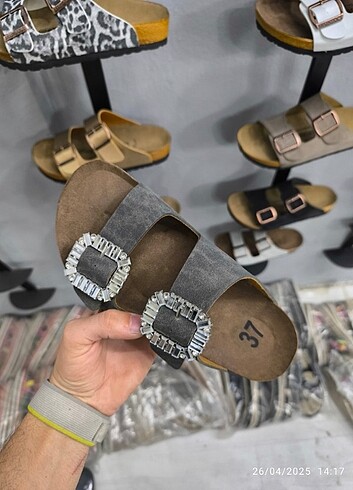 Birkenstock a kalite sıfır kutusundan geliyor
