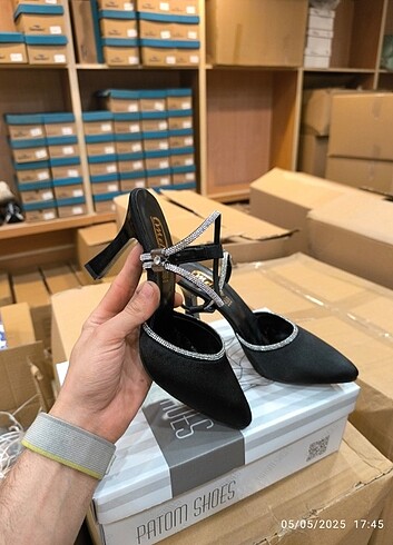 Zara topuklu abiye ayakkabı 9 cm