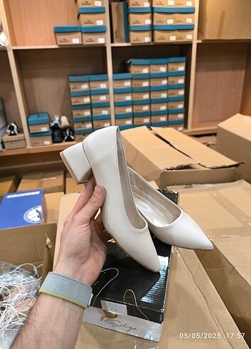 Zara Kalın Topuklu Stiletto Ayakkabı topuk 4 Cm