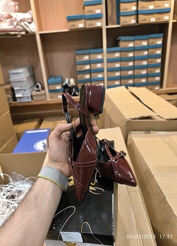 37 Beden bordo Renk Kalın Topuklu Stiletto Ayakkabı topuk 4 Cm