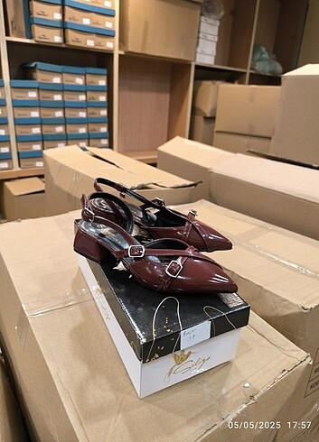 Kalın Topuklu Stiletto Ayakkabı topuk 4 Cm