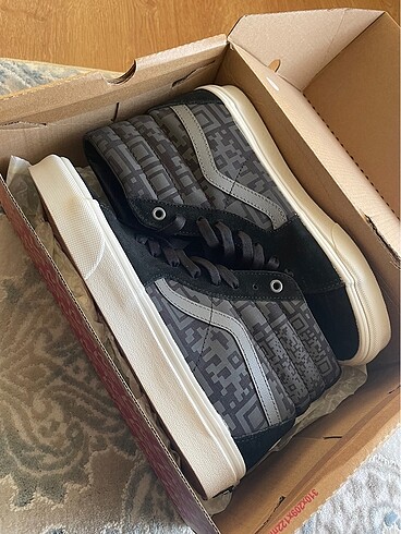 Sıfır orijinal vans 40 numara unisex ayakkabı