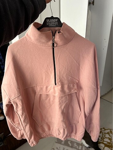 Uzun kollu sweatshirt